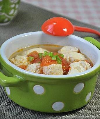 豆腐還能變出新花樣？「13道家常湯品」輕鬆上桌：最適合冬天熱熱喝！