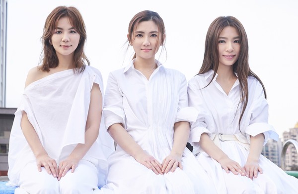 S.H.E正式離開！華研公司揭「營收少賺3成」曝未來動向　發聲明宣布：「公開3人收入」