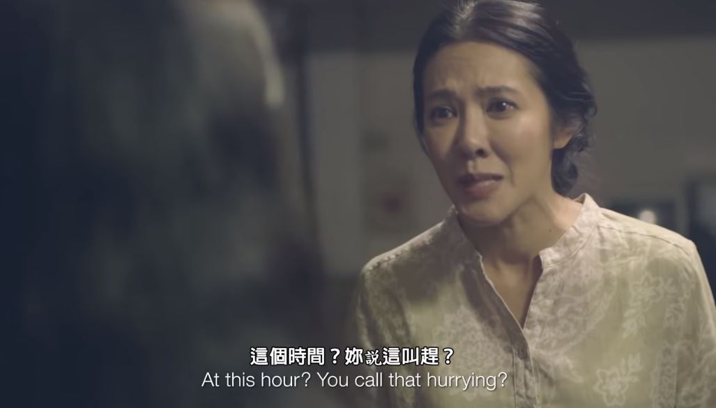 記得養育你的每口飯！攤販老闆娘招待的「一碗蛋炒飯」　讓離家出走女孩悔不當初