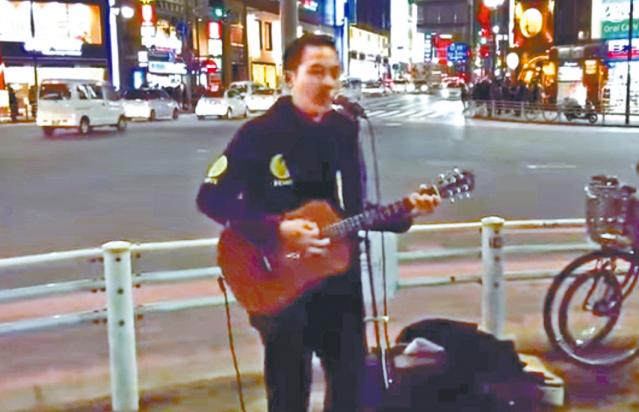 嫁去日本16年！她在街頭聽到「日語版海闊天空」很想家　結果對方「突然轉換歌詞」瞬間感動爆哭