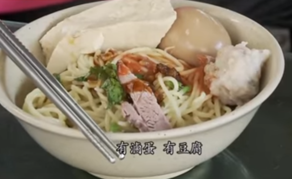 吃飽只要30元！雲林85歲婆婆麵攤月虧十萬元  「20年堅持不漲價」要讓學生吃飽飽：銅板美食有家的味道