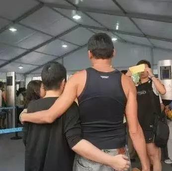 梁家輝:你不欺我少年窮!我也不負你糟糠恩