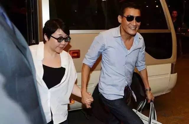 梁家輝:你不欺我少年窮!我也不負你糟糠恩