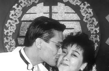 梁家輝:你不欺我少年窮!我也不負你糟糠恩