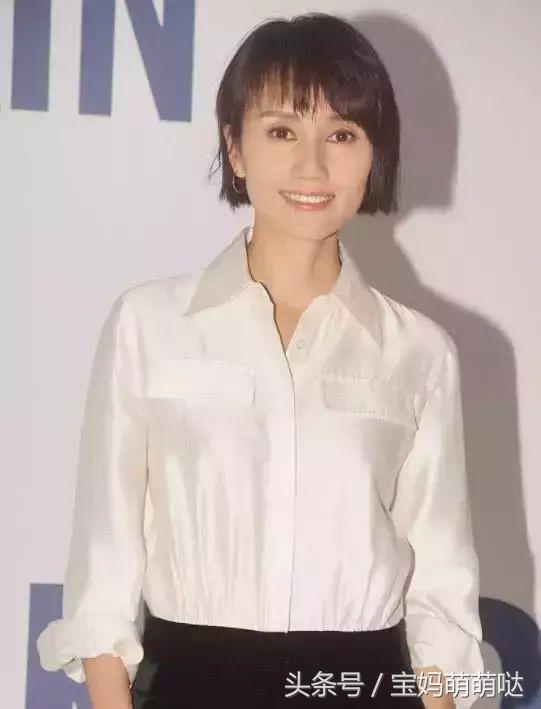 與影帝丈夫一見鍾情「從此被獨寵9年」　如今41歲已是11個孩子的媽！