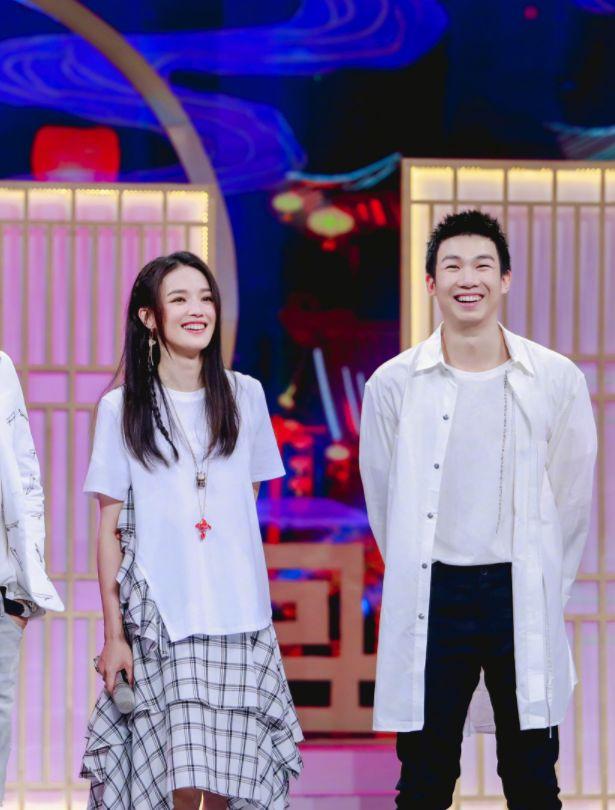 淡然接受不完美!舒淇這張臉「看著彷彿寫滿了故事」 舉手投足都充滿氣質