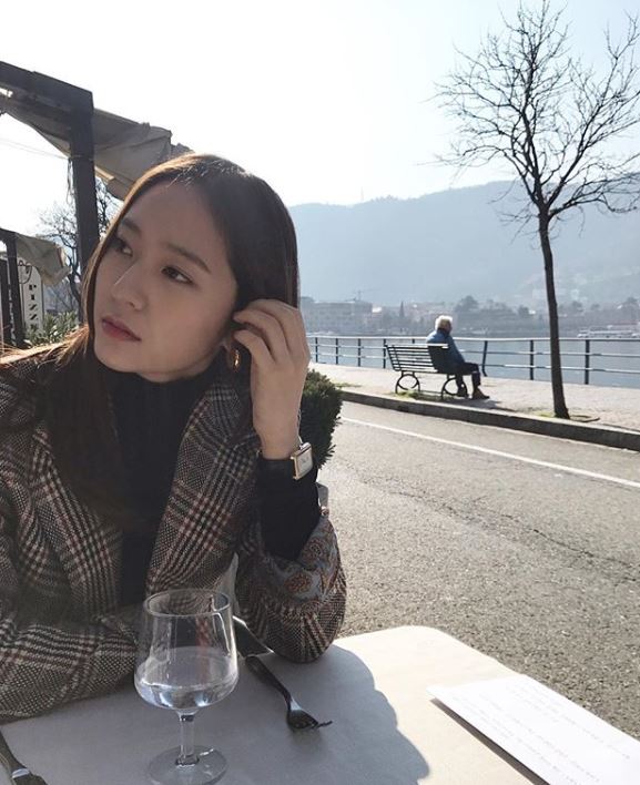 誰說女人不會開車！女車手考駕照「收斂慢慢開」　被路人嗆「恢復本性一路甩尾到他面前」帥炸