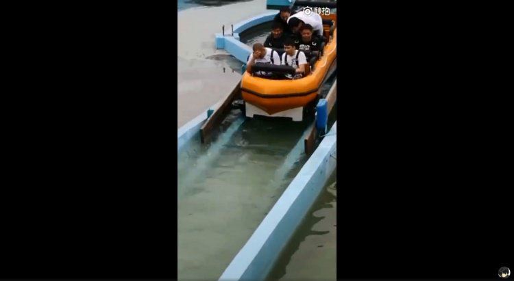 勸世好文！遊樂設施「別讓胖子坐第一排」　高速滑落「下場有夠慘」網友狂讚：療癒笑了XD