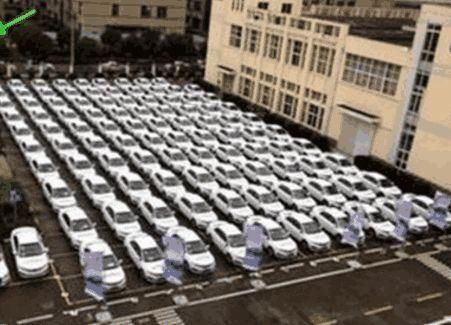 土豪老闆獎勵員工「每人一輛汽車」　「拿到鑰匙」大家卻都不想要了：承受不起