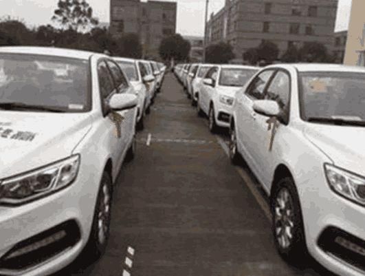 土豪老闆獎勵員工「每人一輛汽車」　「拿到鑰匙」大家卻都不想要了：承受不起