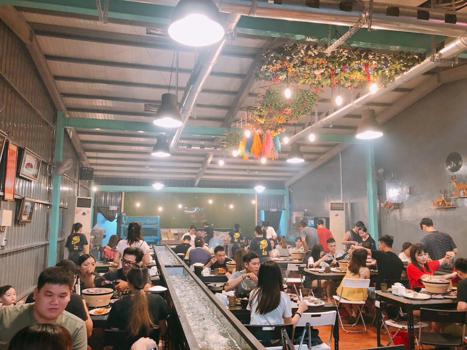 開幕6天被吃垮？屏東流水蝦「499吃到飽」負評爆增　他朝聖完傻眼：「莫名其妙被多收500元」