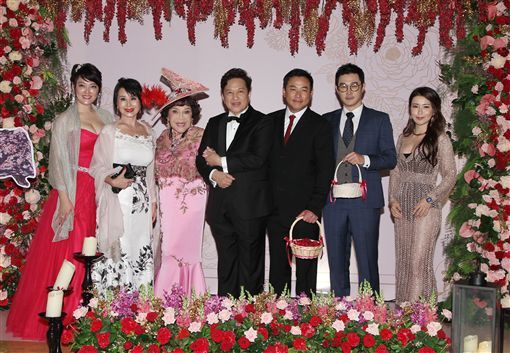 《飛龍》隔18年合體!黃維德認「不想來阿姑婚禮」故意漏接電話 硬著頭皮當花童「全歸功賈靜雯」