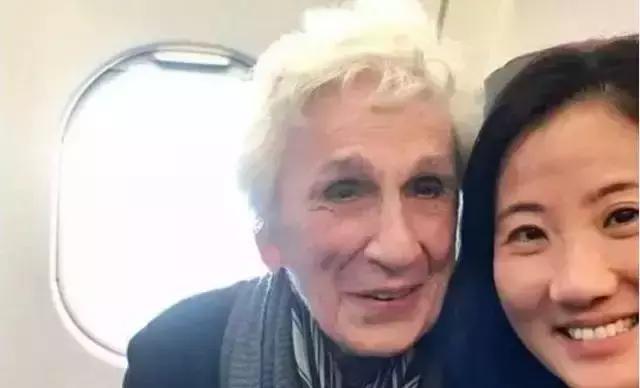 96歲的她獨自旅行：我總是忘記真實年齡，因為我內心還很年輕