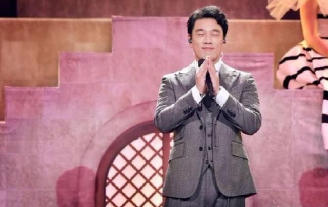 與妻子是青梅竹馬!王耀慶從相戀走到結婚 「17年始終如一」至今零緋聞