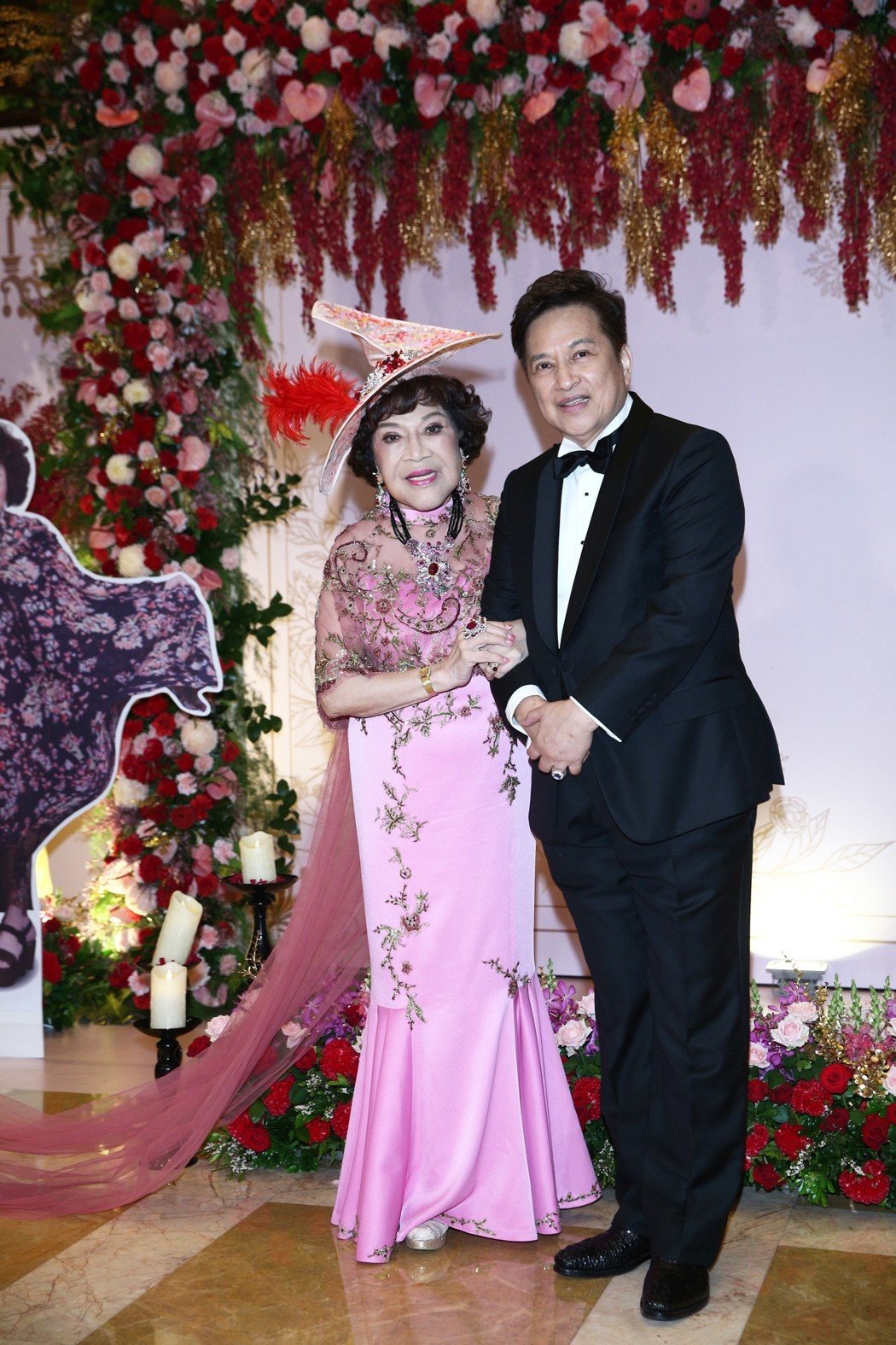 世紀婚禮落幕！李朝永爽拿財產花不完？　 她爆料「比談好的1.5億還多」難怪甘願回她身邊
