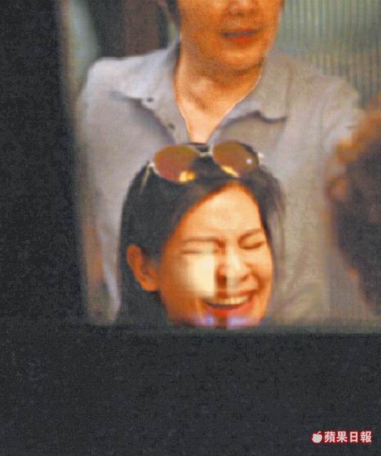 林若亞遭直擊「一人急奔娘家」秘密回台 嫁豪門2年「懷不上金孫」鬆口另有計畫