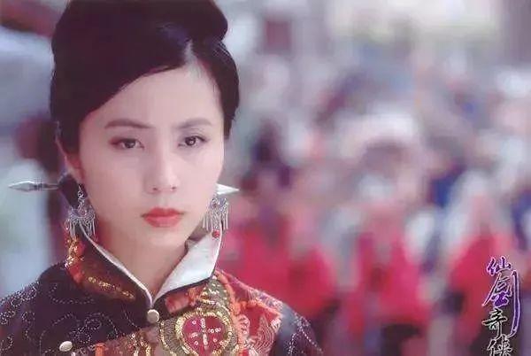 幸福就是她的樣子！婚後被老公寵到「外貌如少女」　作為妻子「20年不用洗碗煮飯」