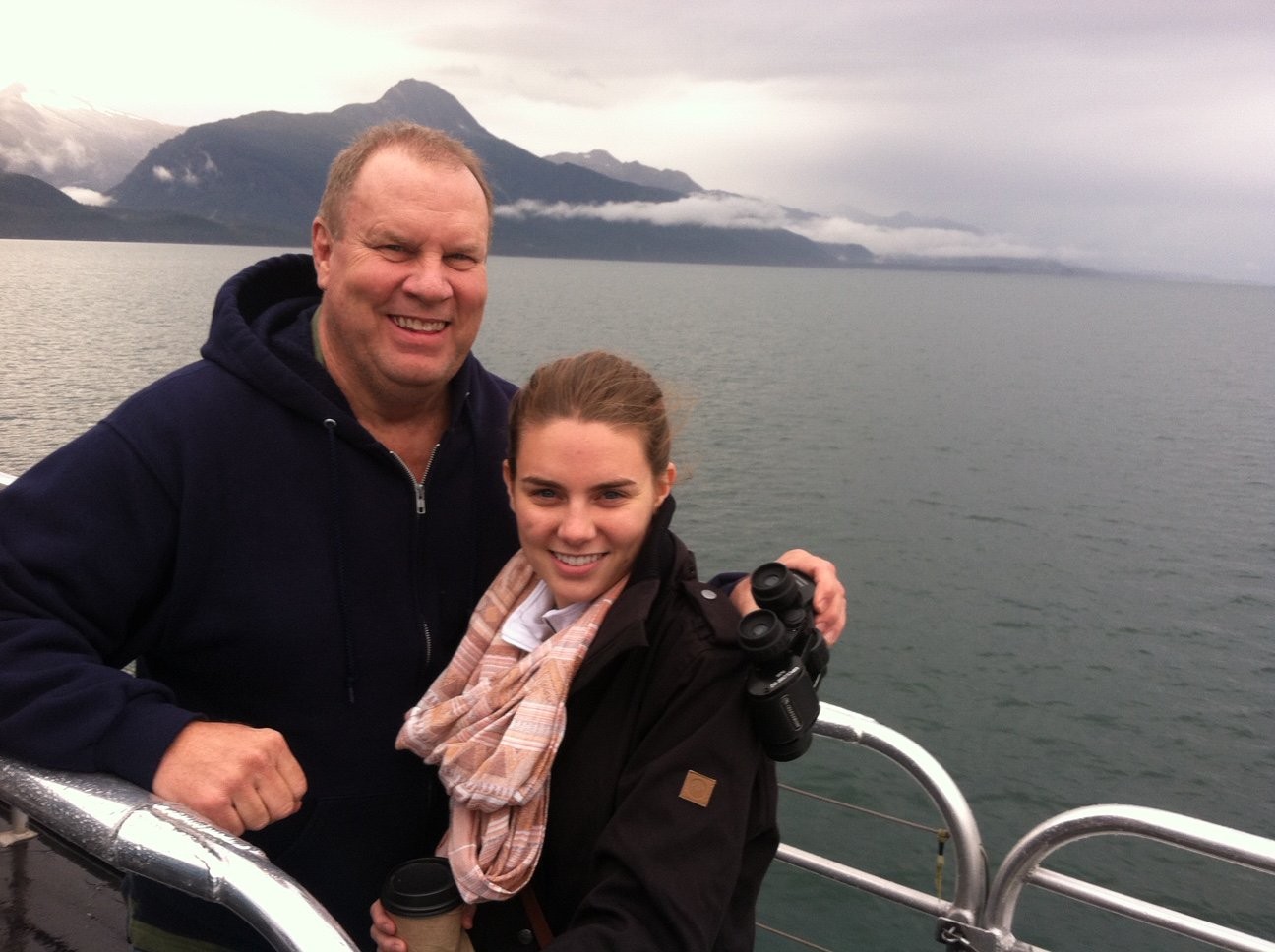 5位哥哥「代替離開3年父親」和新娘跳父女之舞　音樂一放「爸爸真的出現了」妹妹瞬間潰堤