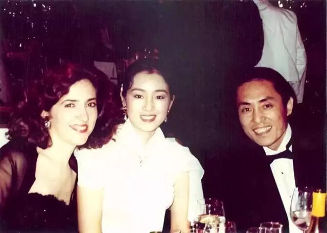 53歲鞏俐只戀愛不結婚：張藝謀不想給的，她也沒再問別人要