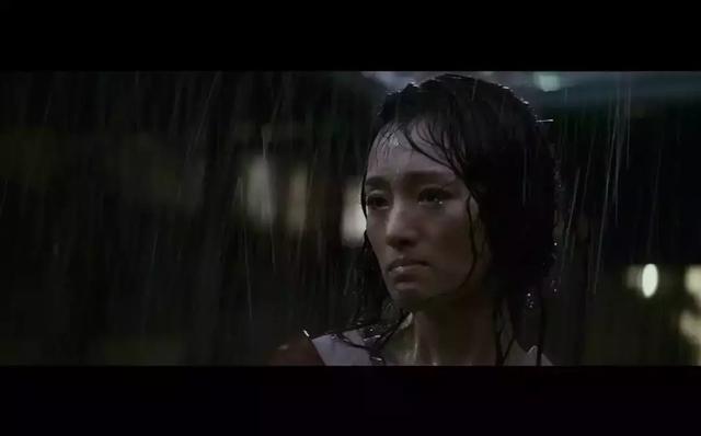 53歲鞏俐只戀愛不結婚：張藝謀不想給的，她也沒再問別人要