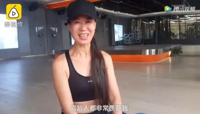打敗了歲月！48歲外婆愛上健身  4年後超完美身材「媲美20歲少女」：健康就是本錢