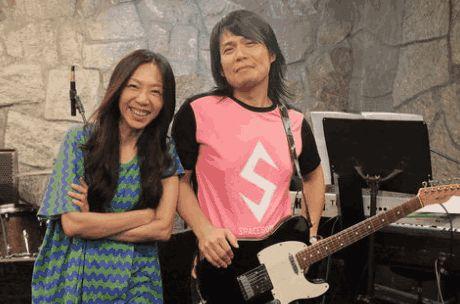 伍佰獨寵「大他5歲經紀人老婆」整整26年　「一生無子」卻不減夫妻恩愛感情！