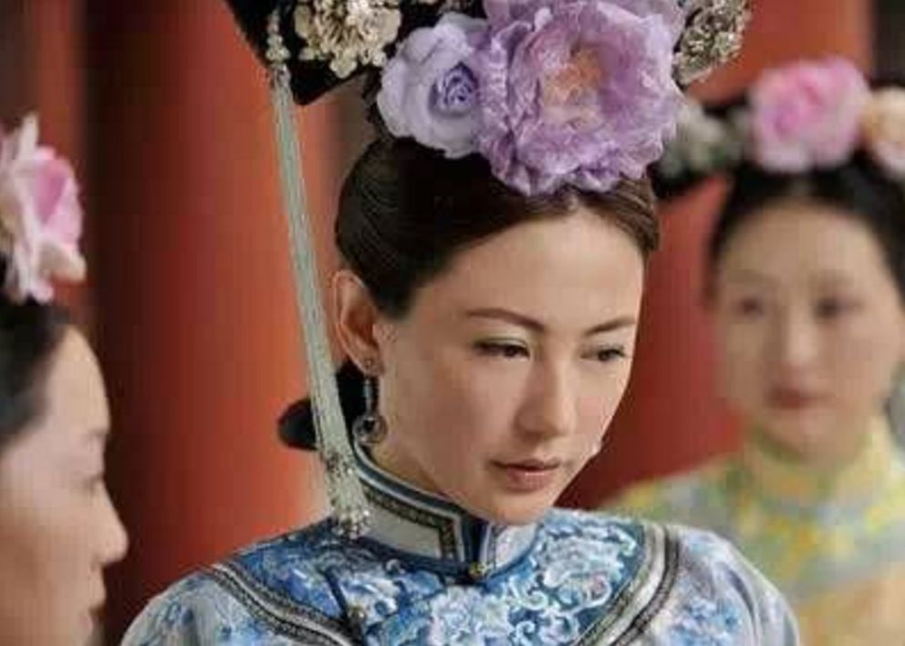  說好的美如天仙呢？皇帝後宮三千佳麗的「素顏照」被挖出　全天下男子「都掩面替皇上難過」：真不容易