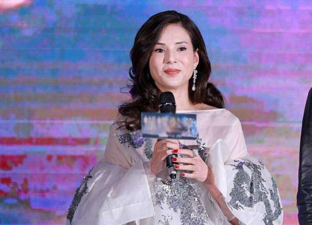 戲裡戲外都是小龍女！陪十年男友「還債一億卻被提分手」  等16年終與楊過古天樂重逢