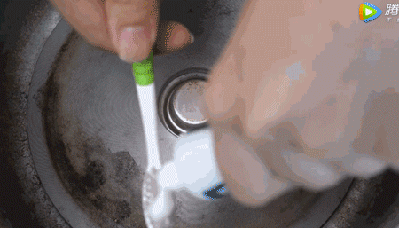 電鍋總是臭臭的... 原來是因為不會清潔！教你清潔妙招，很多人都清潔錯了