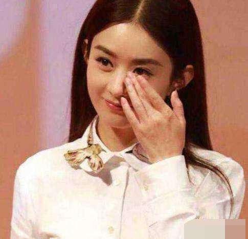 滴水之恩湧泉報！胡歌為救命恩人「捐建30間學校」  她被恩人感動最終結為夫妻