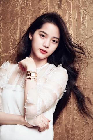 台灣腔全消失！歐陽娜娜「素顏PO上妝影片」被酸　開口秒變「超重北京腔」網友：懷疑自己的耳朵