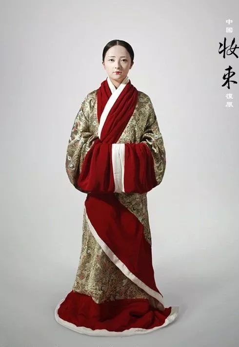 11年復原200套漢服，一路火到英國！網友：開眼了，真的驚艷了世界！ 