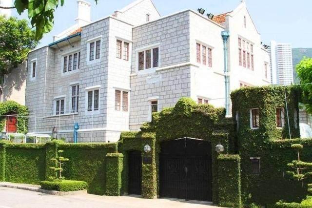 看完趙薇的豪宅，再看郭晶晶的豪宅，網友:豪門的差距不是一般大！