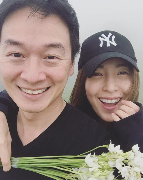 秘密閃婚？楊謹華「認愛石油富商」低調2年　近日現身「被婚戒套牢」網友全暴動