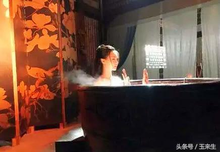  看了這些鏡頭，才知道導演是多麼有才，居然被騙了這麼多年！