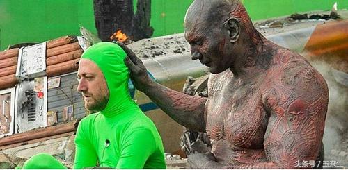  看了這些鏡頭，才知道導演是多麼有才，居然被騙了這麼多年！