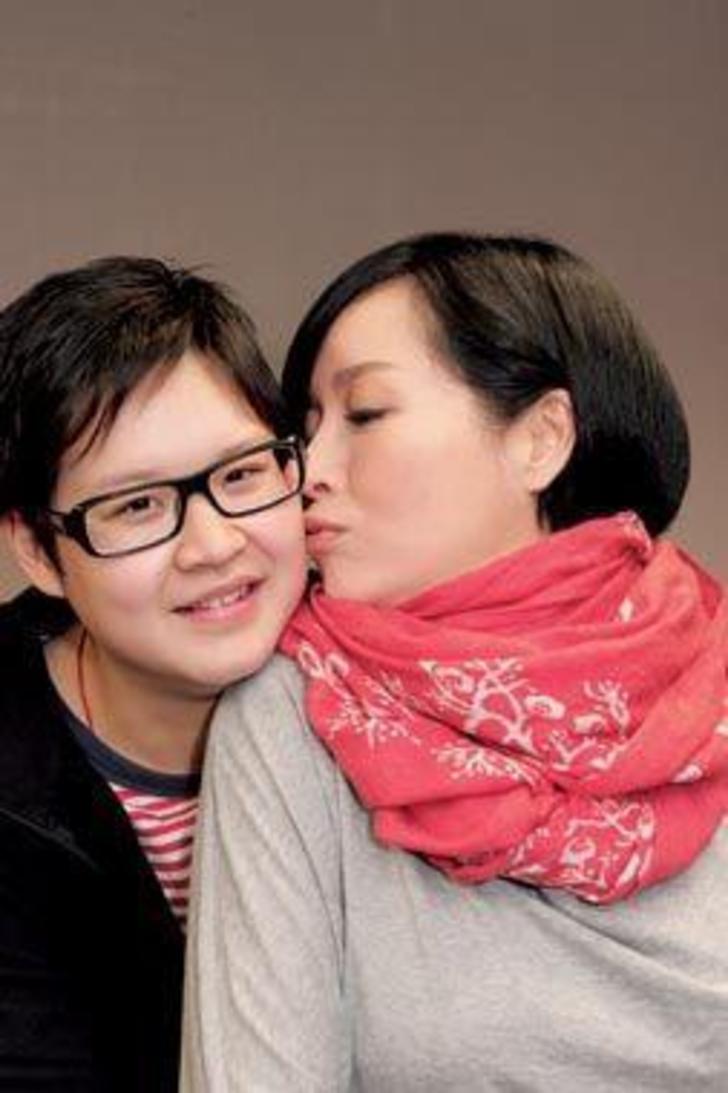 恬妞歷經「被前夫騙婚、嫁影帝又婚變」已然釋懷　和「女兒相依為命」如今的她更顯優雅從容！