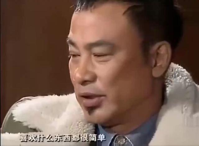 小12歲的妻子管錢嗎？任達華幸福笑著「她只在乎...」 網友一聽都羨慕：女人，簡單一點很幸福