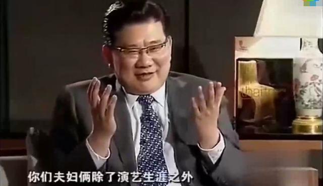 小12歲的妻子管錢嗎？任達華幸福笑著「她只在乎...」 網友一聽都羨慕：女人，簡單一點很幸福