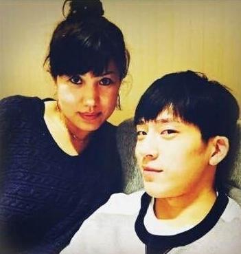 34位明星們的媽媽：安以軒媽媽最潮流，劉亦菲媽媽最有氣質，林心如媽媽最清純，她媽媽最驚艷！