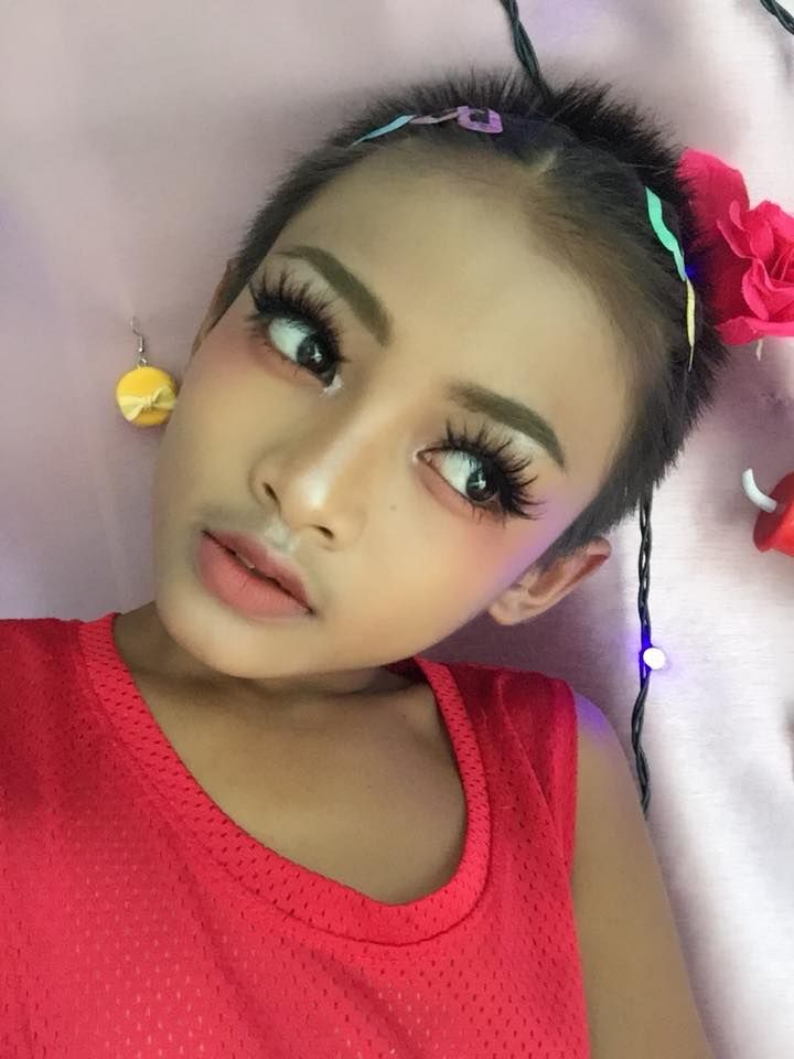 12歲男孩「從小就愛化妝」被同學笑太娘！如今登上紅毯「爸媽曝光超猛收入」跌破眾人眼鏡