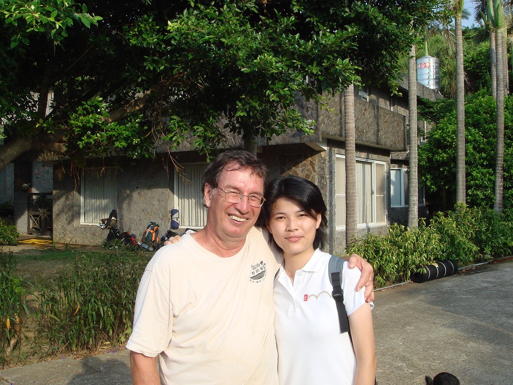 來自加拿大的他研發出全球第一台中文電腦,在台54年榮獲貢獻獎:我想當正港台灣人!