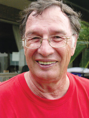 來自加拿大的他研發出全球第一台中文電腦,在台54年榮獲貢獻獎:我想當正港台灣人!