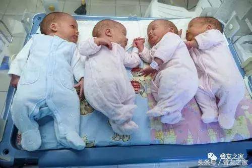聾啞人產婦剖腹生下「四胞胎」，婆家人歡天喜地抱孫子，娘家人卻哭成淚人