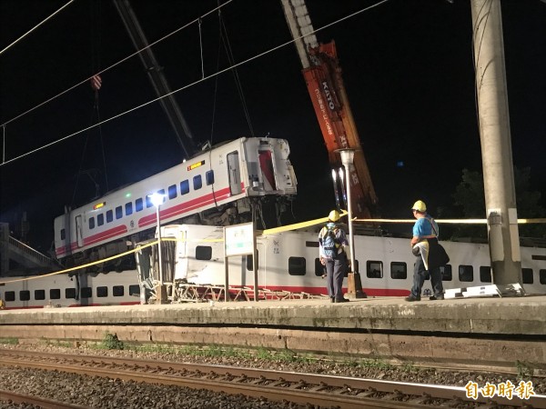 超速出軌？台鐵員工揭露「開到140也不會翻車」　控訴高層「關鍵命令」害了所有人