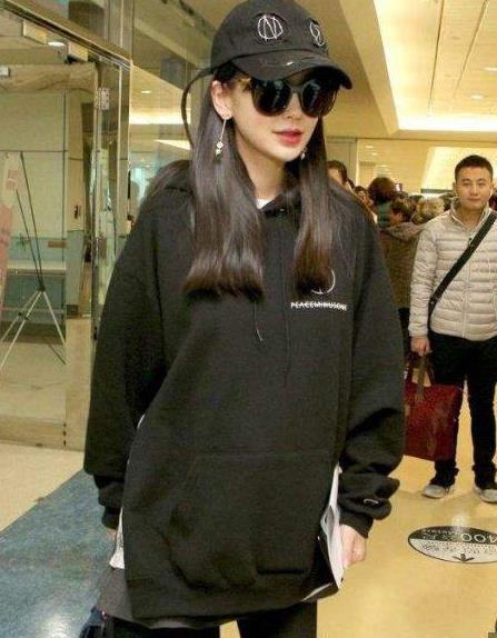 為何看不出女星懷孕、只見女星生孩子？霍思燕的「回答」讓人瞬間恍然大悟！