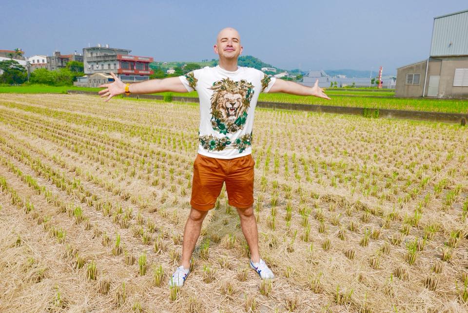 吳鳳來台12年感觸深 ！ 普悠瑪意外後各自謾罵   一句「別等悲劇發生才團結」網讚翻