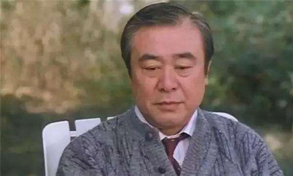 關之琳的美出自基因！ 爸爸是「顏值超高演員」 與妻被譽為金童玉女卻離婚收場：他不是好父親