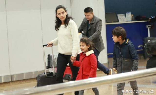 金馬獎影帝劉燁的「法國妻子」背景不簡單　「混血兒女」萌到搶過老爸鋒頭！