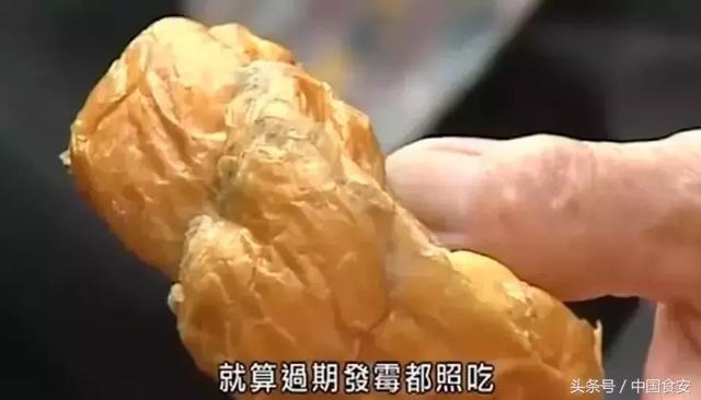 李嘉誠花1000萬吃剩菜剩飯? 原因曝光網友暖哭!香港奇蹟背後是150萬人的生存寄託